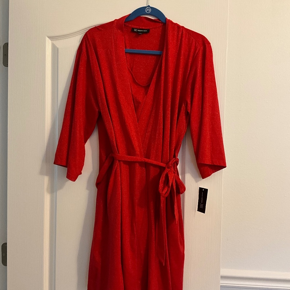 Inc 2 piece red nightgown and robe NWT size M